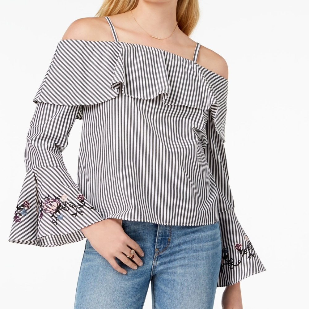 BCX Ruffled Poplin Striped Bell‎ Sleeve Off Shoulde